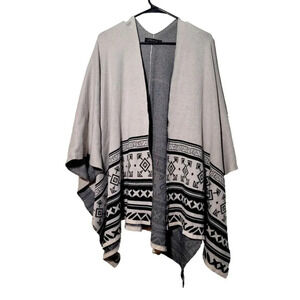 Love Tree Poncho M/L Aztec Open Stretch Southwestern Tribal Festival Beige Boho